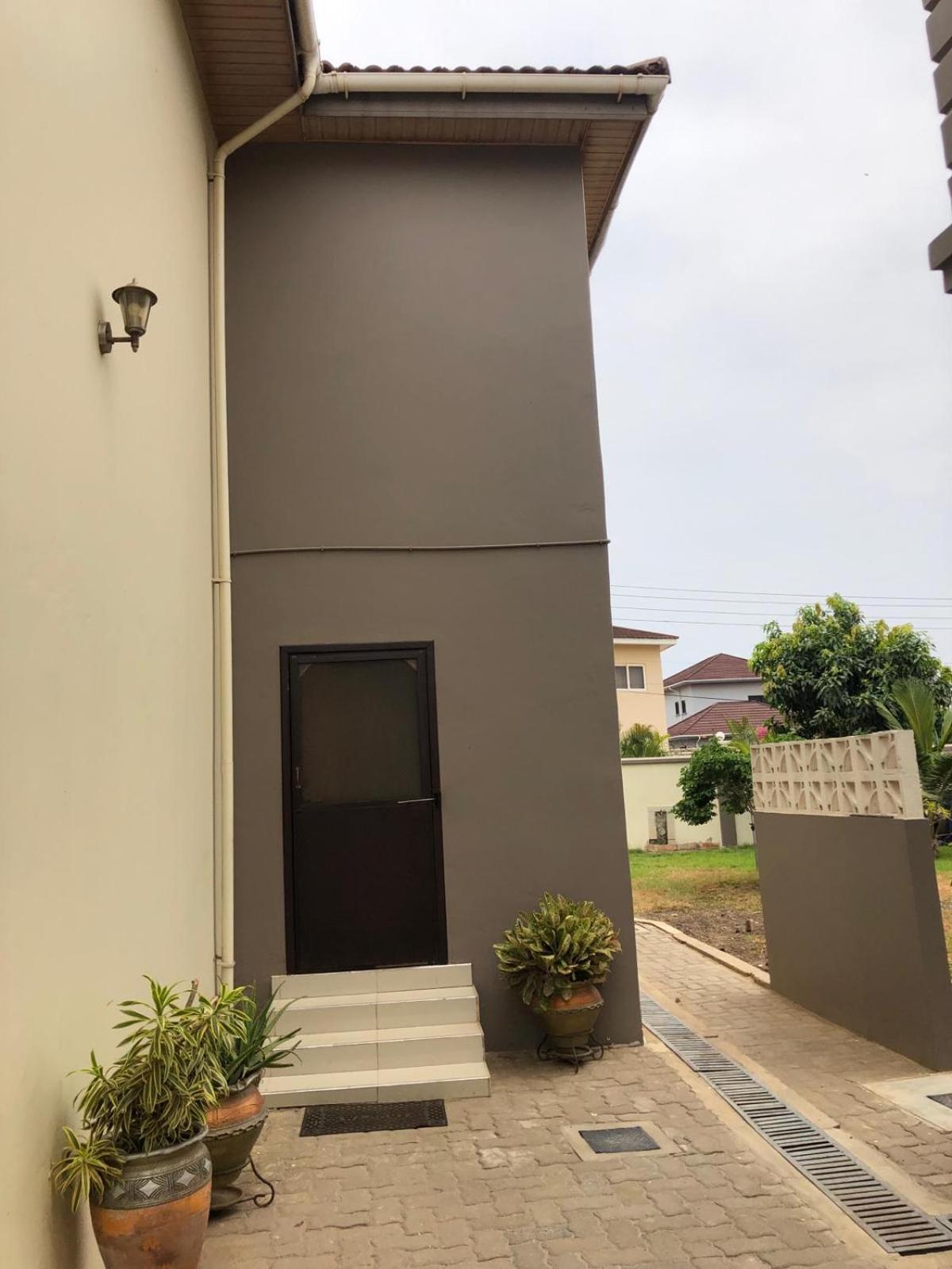 Short/Long Stay Accra Exterior foto